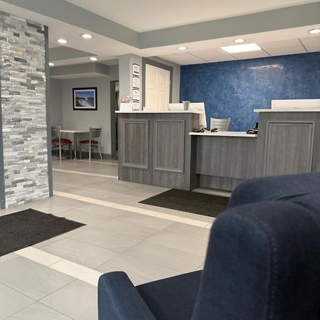 Baymont By Wyndham Batavia - Darien Lake Екстер'єр фото