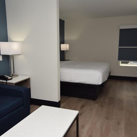 Baymont By Wyndham Batavia - Darien Lake Екстер'єр фото