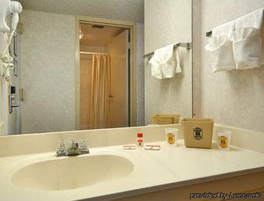 Baymont By Wyndham Batavia - Darien Lake Номер фото